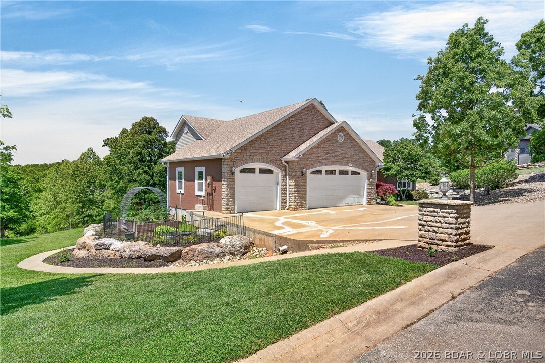 House in Linn Creek, Missouri, United States 3 - 18122093