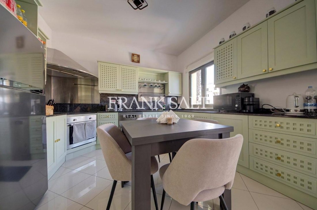 Apartment in Saint Julian's, Malta 4 - 16413549