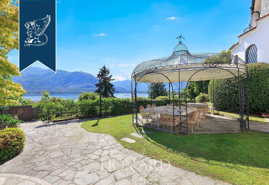 Villa in Verbania, Piedmont, Italy 4 - 11127278
