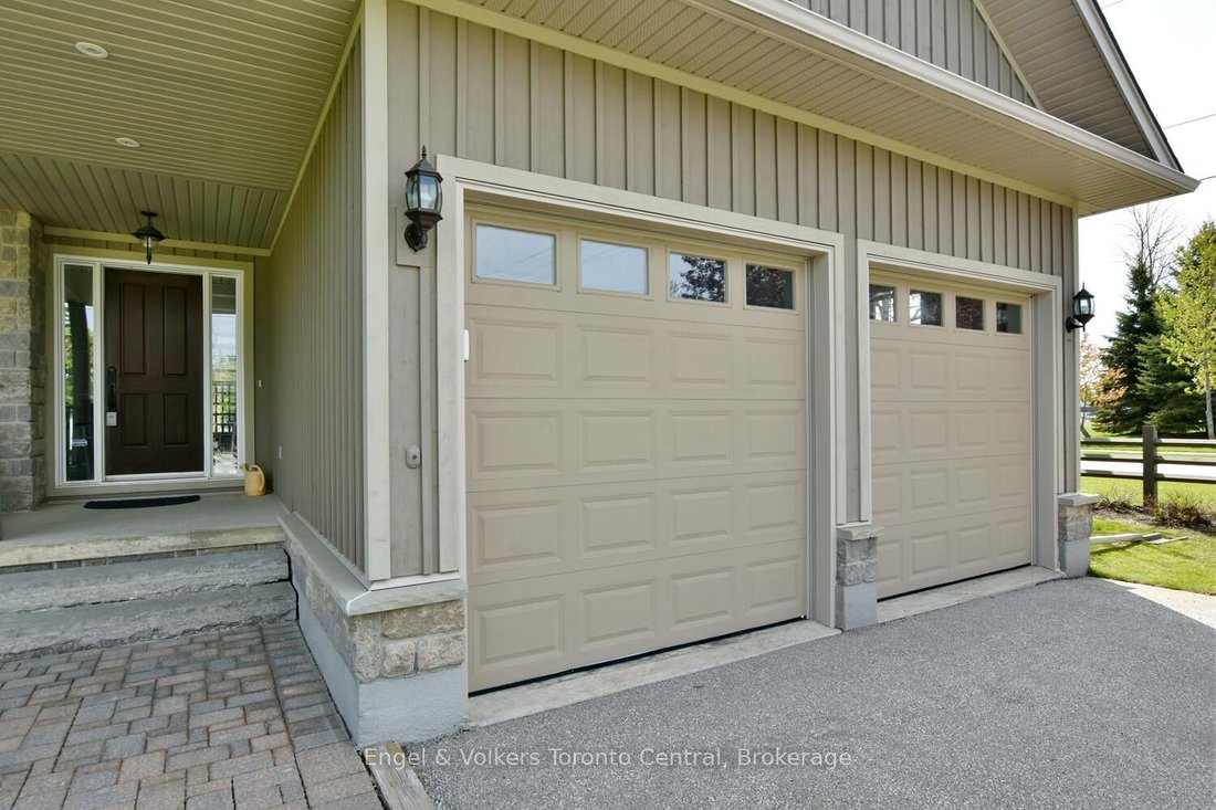 House in Thornbury, Ontario, Canada 3 - 18123647