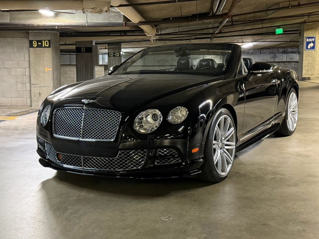 Cabriolet in Tarzana, CA, United States 3 - 18103772
