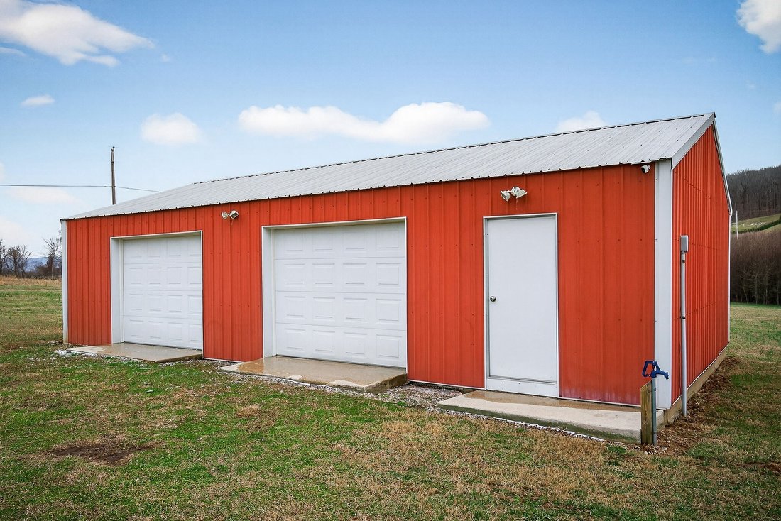 House in McMinnville, Tennessee, United States 5 - 18122838