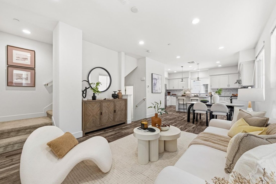 Townhouse in Newark, California, United States 5 - 18121634