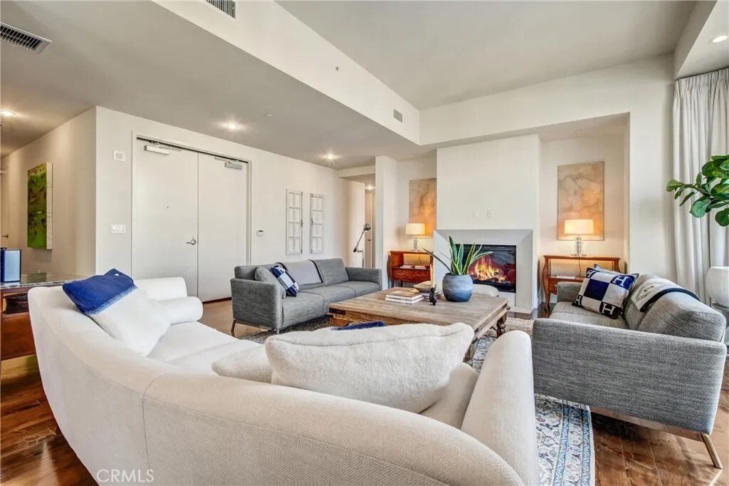 Condo in Los Angeles, California, United States 4 - 18101262