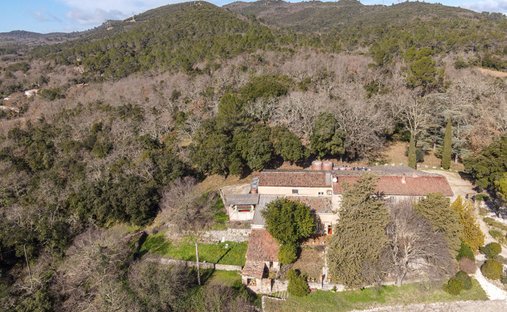 Land in Flassans-sur-Issole, Provence-Alpes-Côte d'Azur, France 1