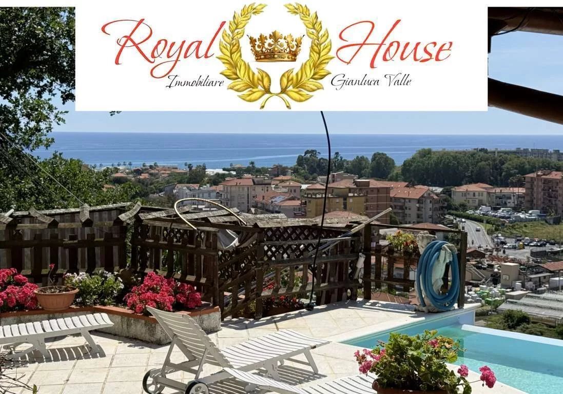 Villa in Camporosso, Liguria, Italy 1 - 18034435