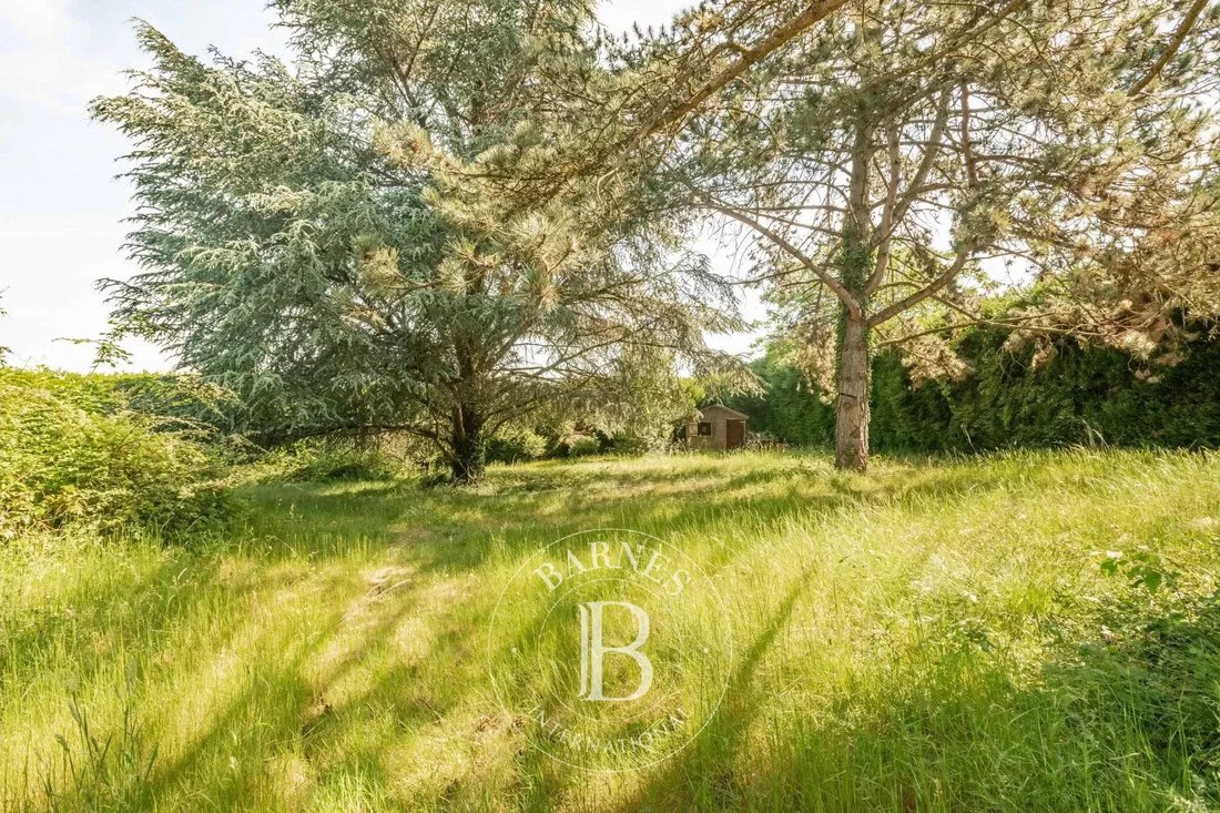 Land in Orgeval, Ile-de-France, France 1 - 18123718