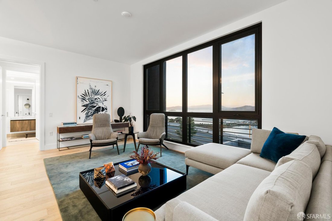 Condo in San Francisco, California, United States 4 - 18121392