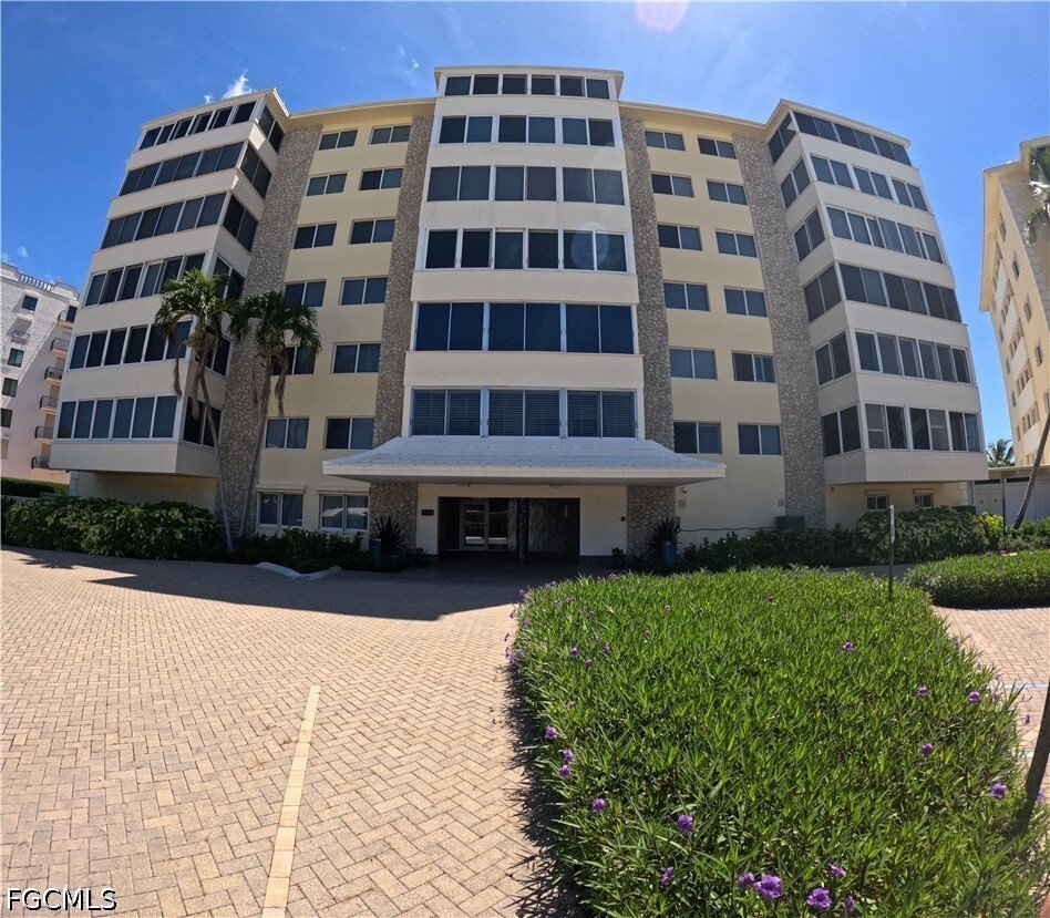 Condo in Naples, Florida, United States 1 - 18121417