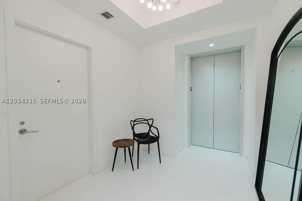 Condo in Miami, Florida, United States 3 - 18122940