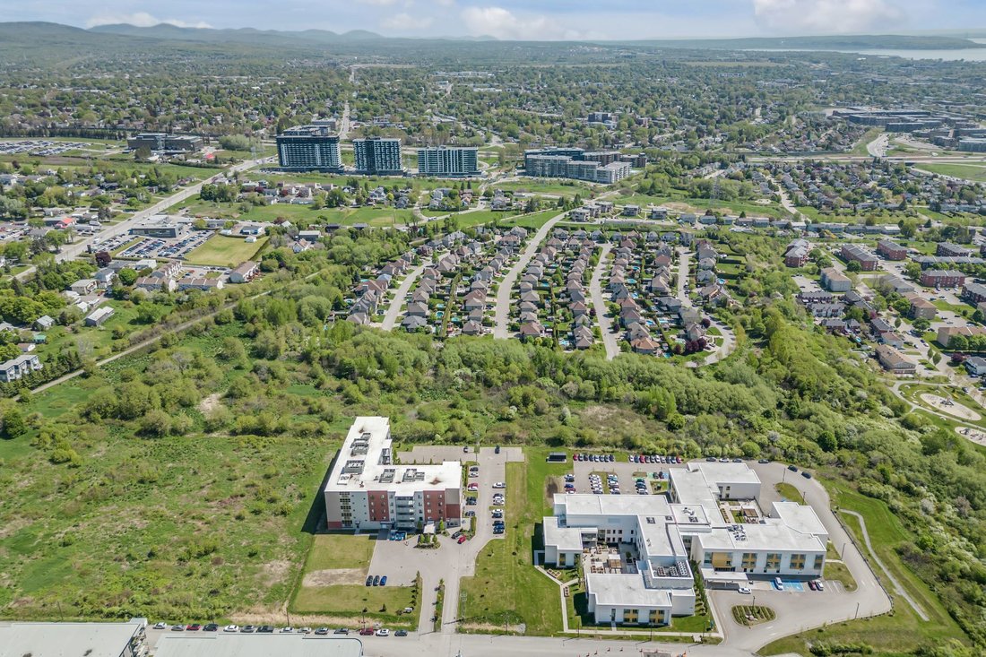 Land in Quebec City, Quebec, Canada 1 - 18123637