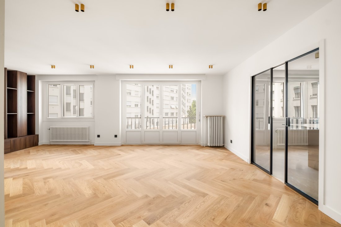 Apartment in Saint Vincent, Lyon 1er Arrondissement, Lyon 1 - 18119388