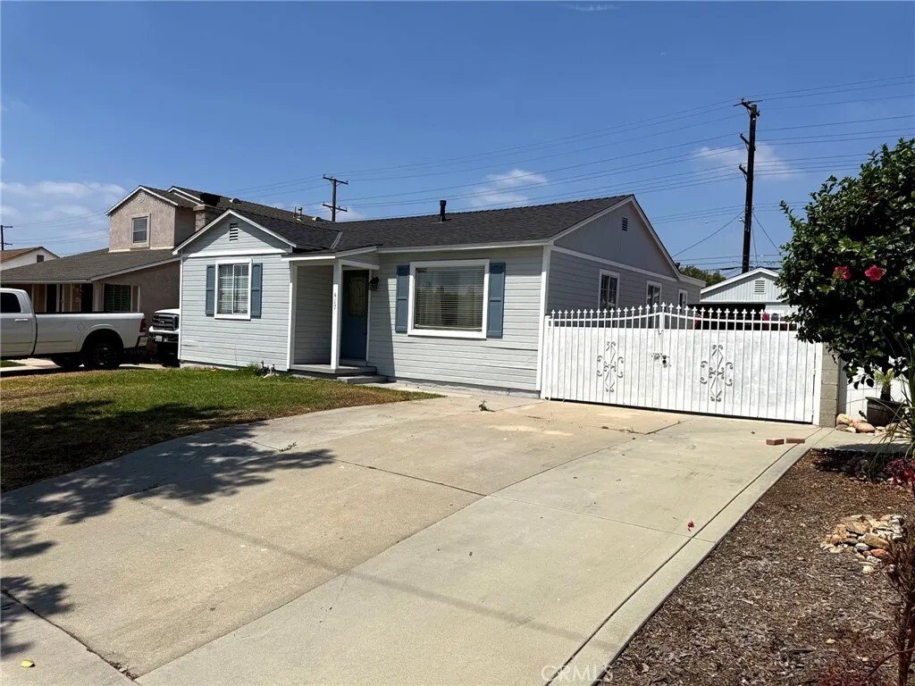 Azusa, California, United States 1 - 18123034