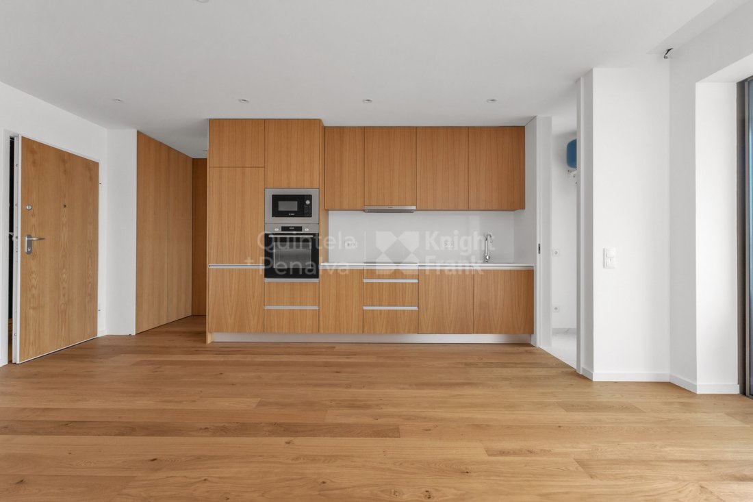 Apartment in Matosinhos e Leca da Palmeira, Porto District, Portugal 5 - 18123749