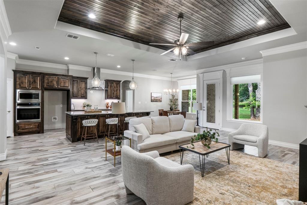 House in Granbury, Texas, United States 2 - 18122419