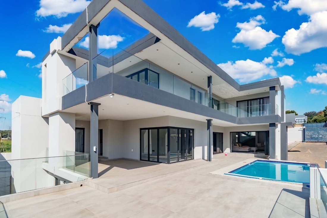 House in Highlands North, Gauteng, South Africa 2 - 18122199
