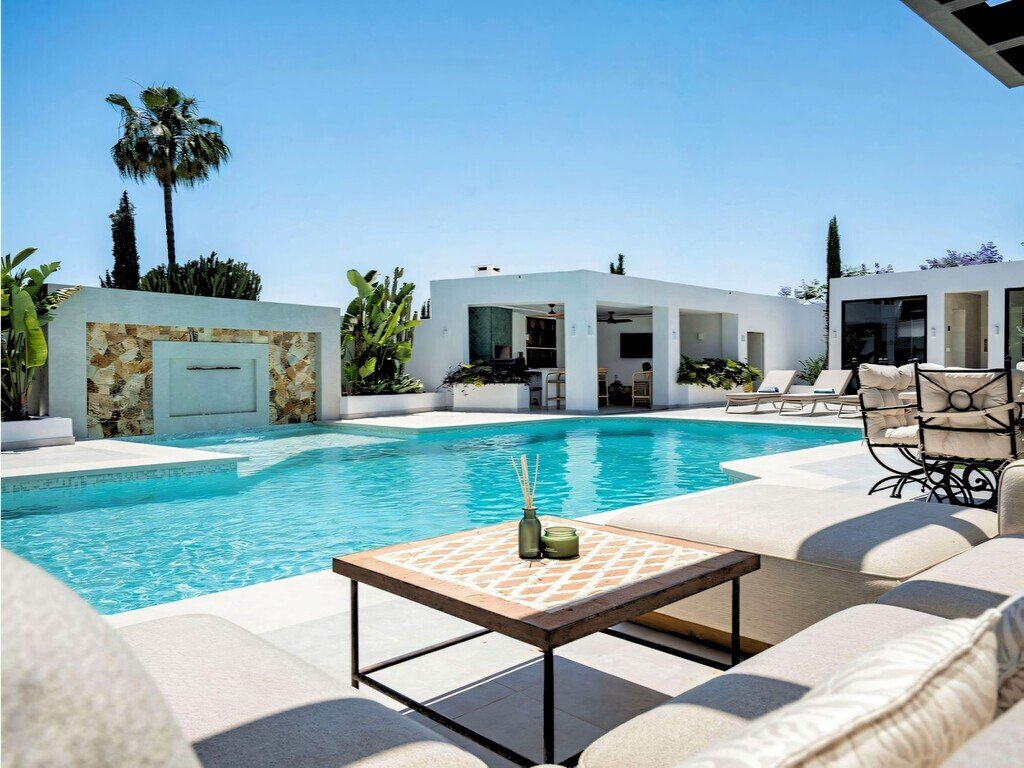 Villa in Bel-Air, Estepona, Andalusia 2 - 18121447