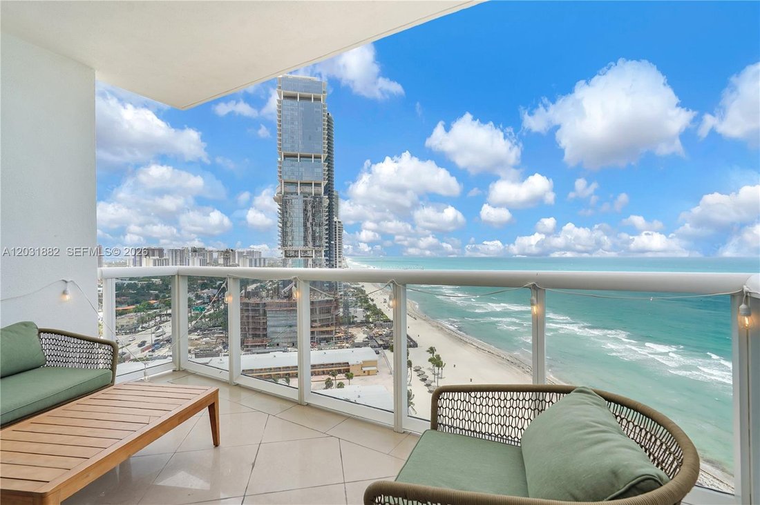 Condo in Sunny Isles Beach, Florida, United States 5 - 18119979