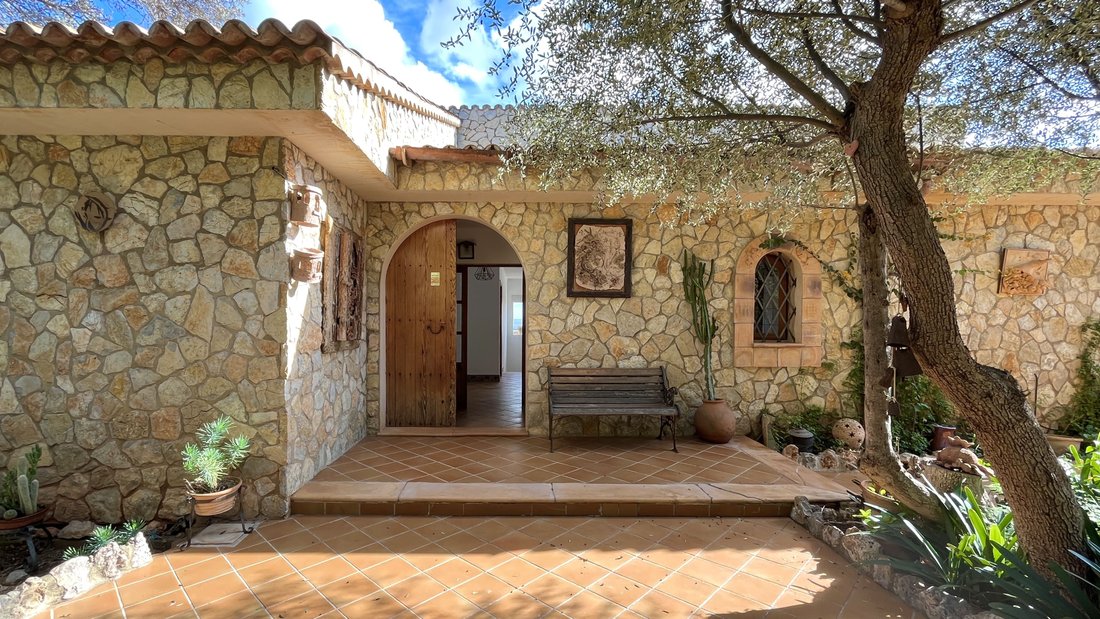 Finca in Bunyola, Balearic Islands, Spain 1 - 18119755