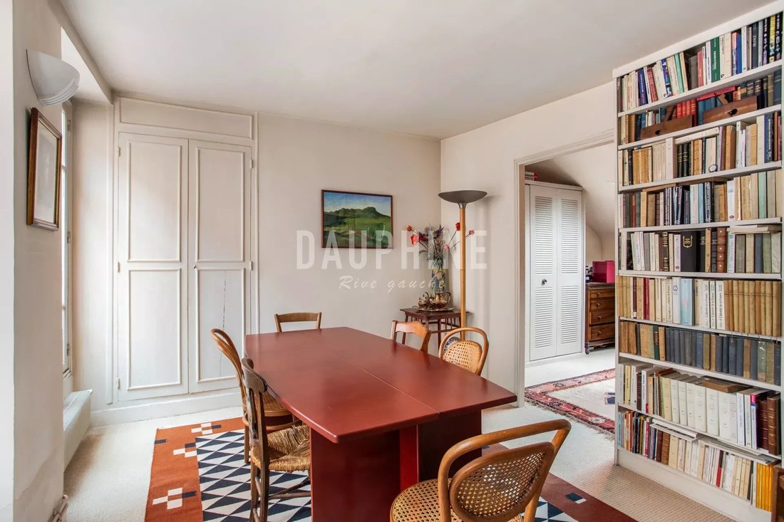 Apartment in Val de Grace, Paris 5e Arrondissement, Paris 4 - 18120206