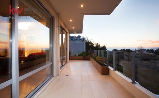 Haus in Glyfada, Attika, Griechenland 1