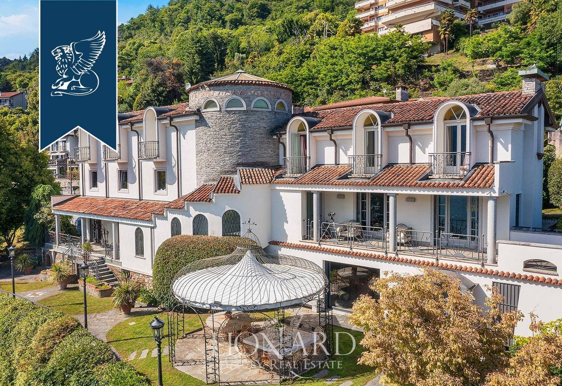 Villa in Verbania, Piedmont, Italy 5 - 11127278