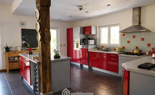 Villa en Besse-sur-Issole, Provenza-Alpes-Costa Azul, Francia 1