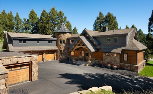 House in Gallatin Gateway, Montana, United States 1
