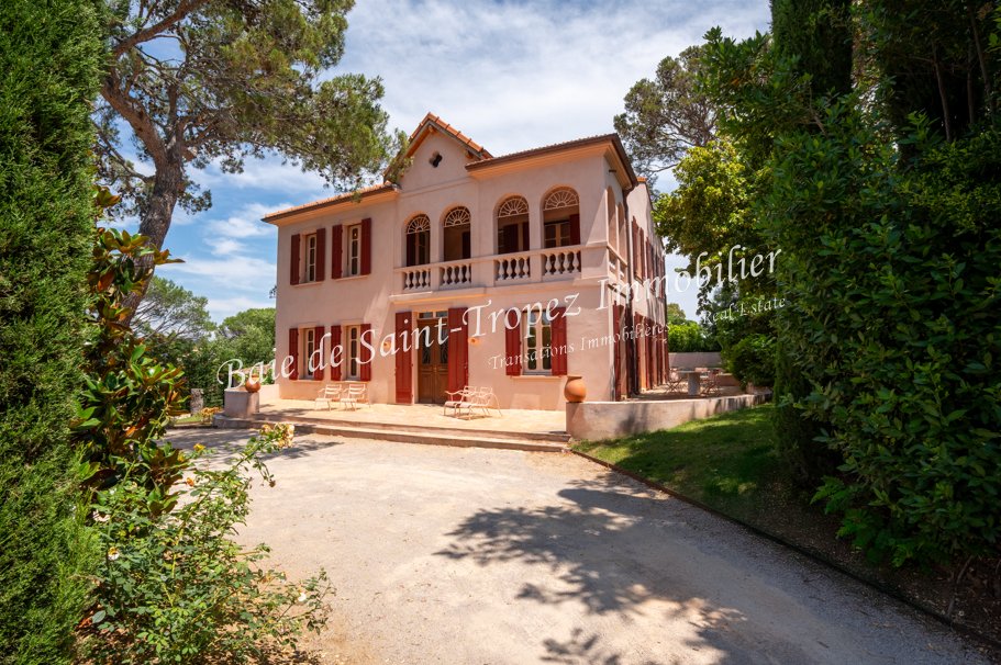 Villa in Zone Ouest Urbaine, Saint-Tropez, France 2 - 18122557