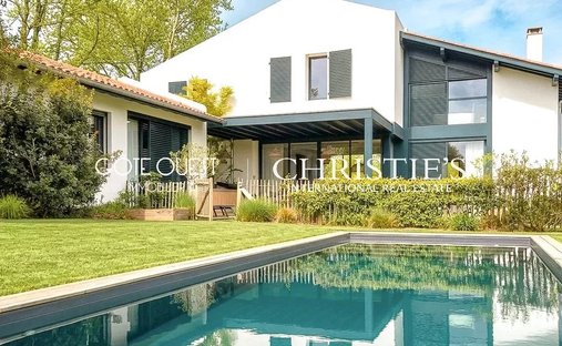 House in Arbonne, Nouvelle-Aquitaine, France 1