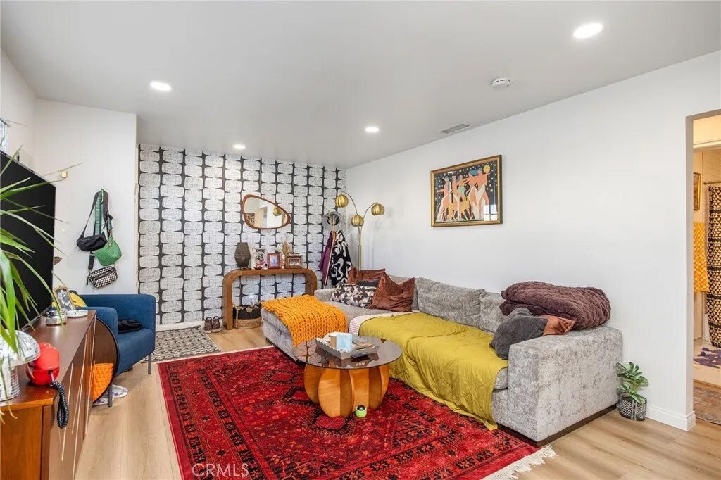 Huntington Beach, California, United States 5 - 18123075