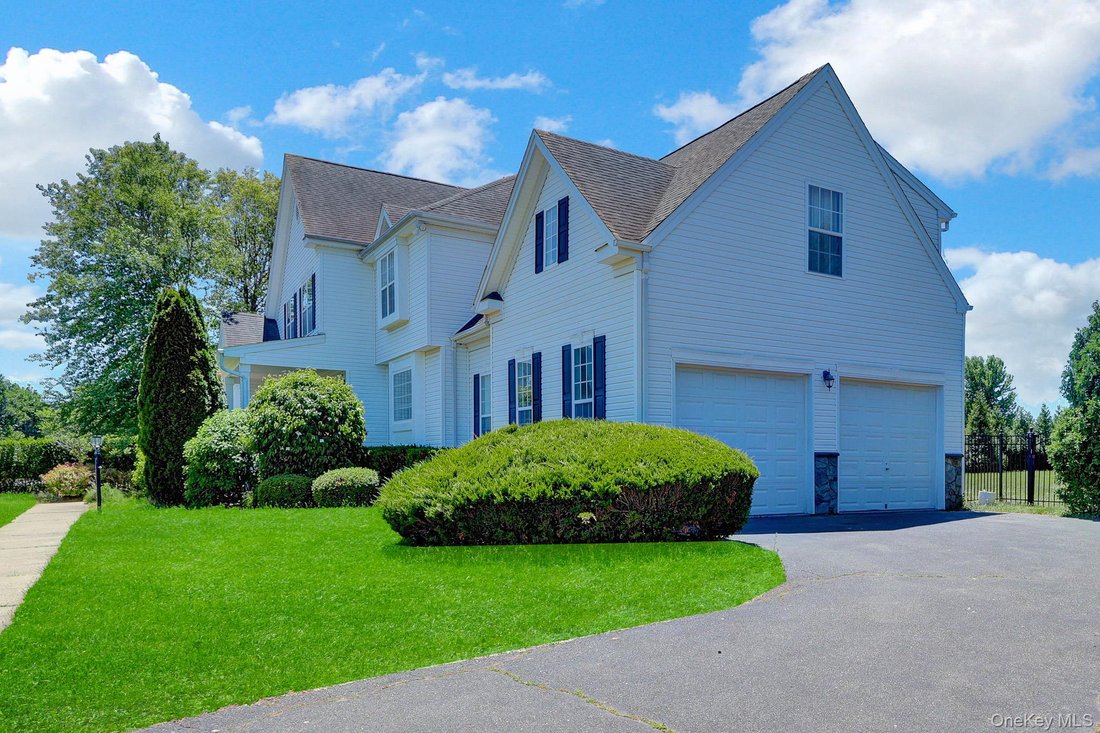 House in Wading River, New York, United States 4 - 18113770