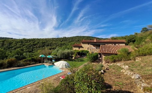 House in Tuoro sul Trasimeno, Umbria, Italy 1