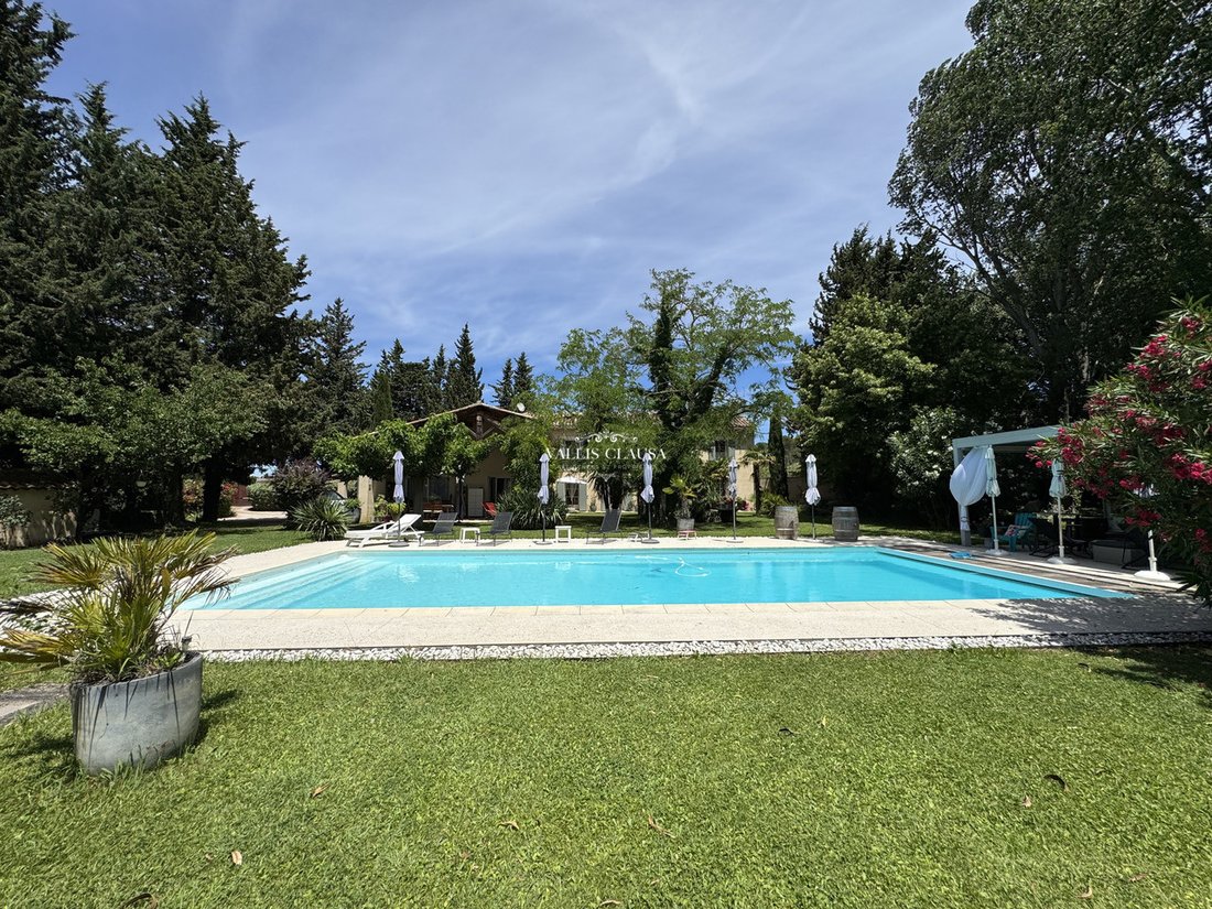 House in Cavaillon, Provence-Alpes-Côte d'Azur, France 2 - 18119408