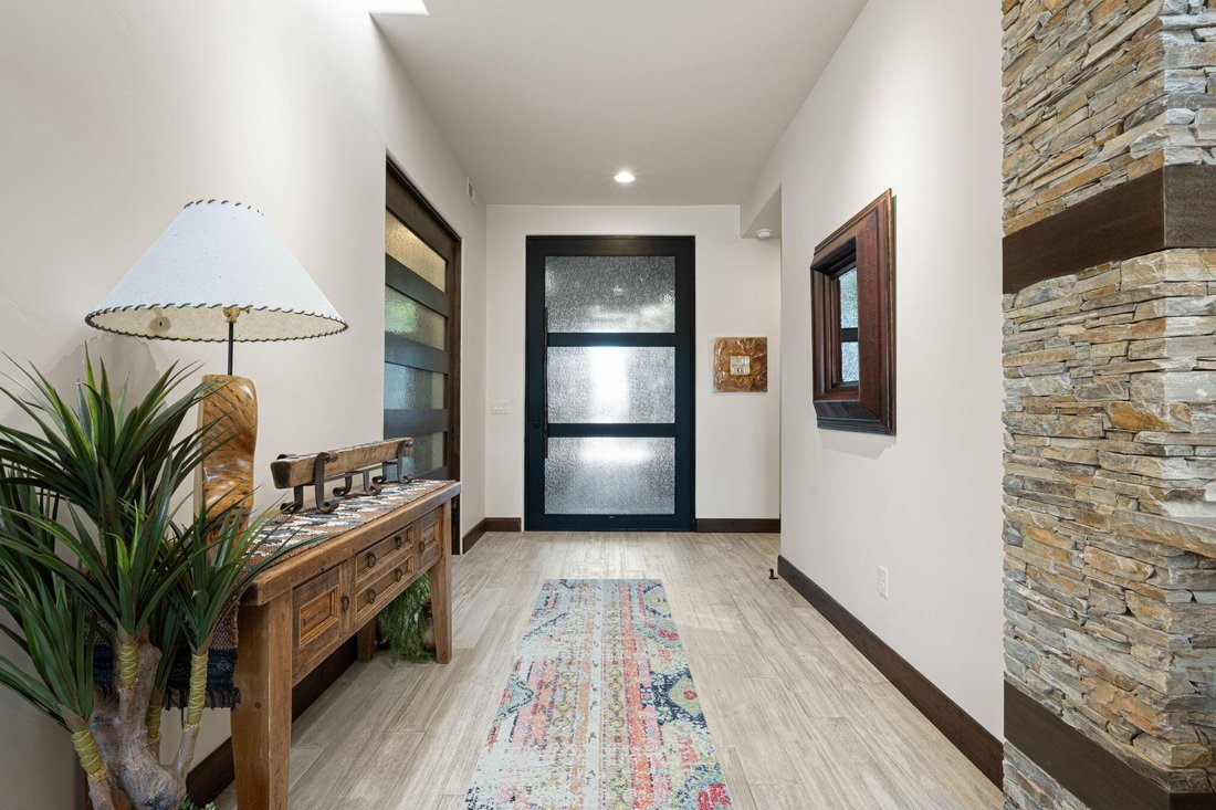 Ivins, Utah, United States 5 - 18123418