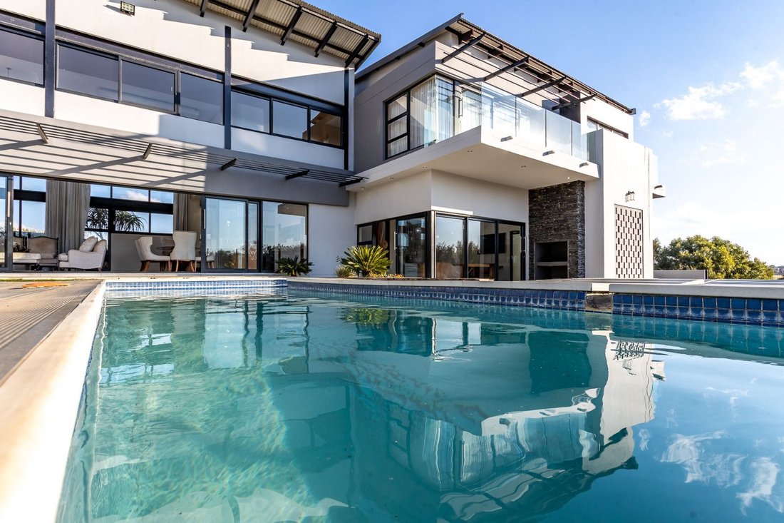Casa a Equestria, Gauteng, Sudafrica 1 - 18119048