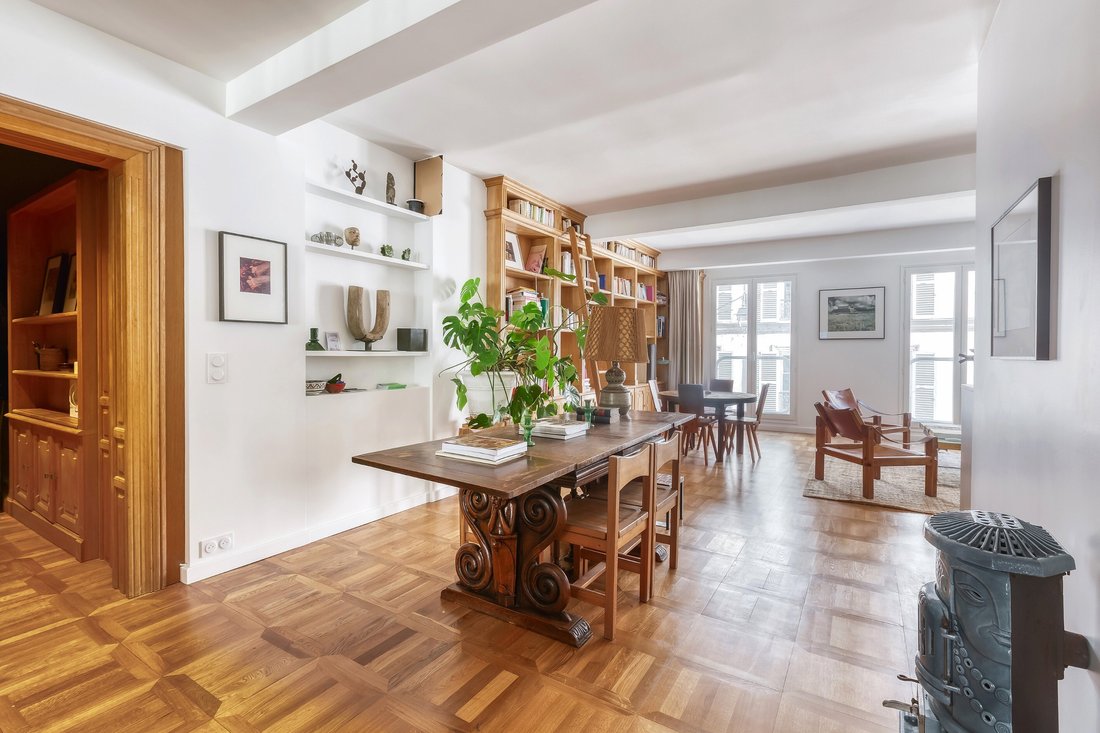 Apartment in Saint Gervais, Paris 4e Arrondissement, Paris 4 - 17343744