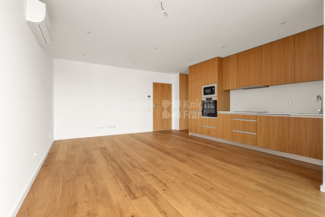 Apartment in Matosinhos e Leca da Palmeira, Porto District, Portugal 4 - 18123749