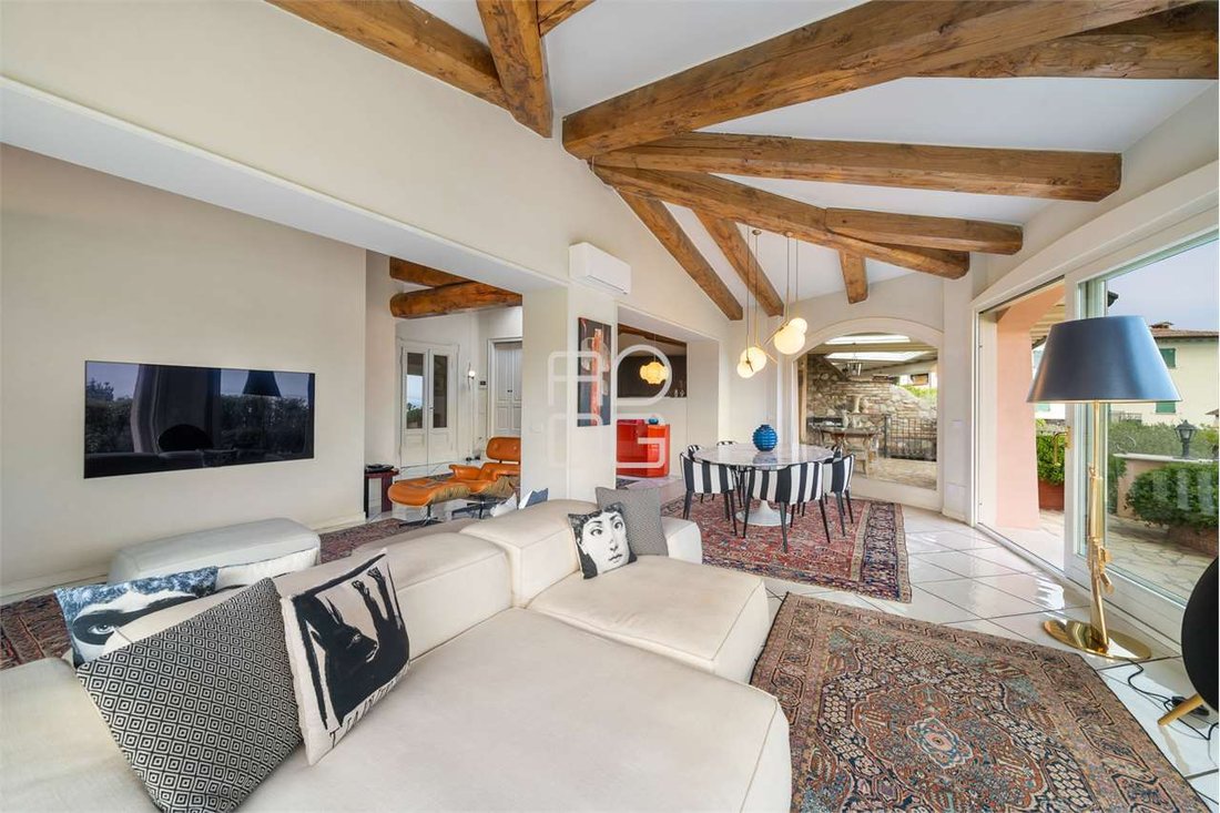 Villa in Padenghe sul Garda, Lombardy, Italy 4 - 18122130