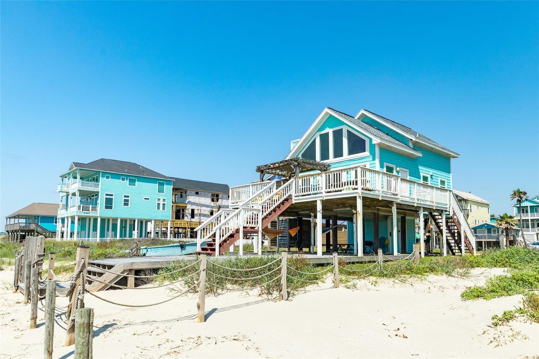 House in Galveston, TX, United States 4 - 18119330