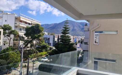 Haus in Glyfada, Attika, Griechenland 1
