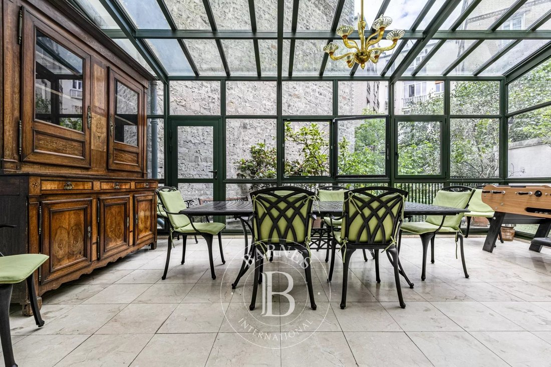 Townhouse in Auteuil Nord, Paris 16e Arrondissement, Paris 3 - 18119895