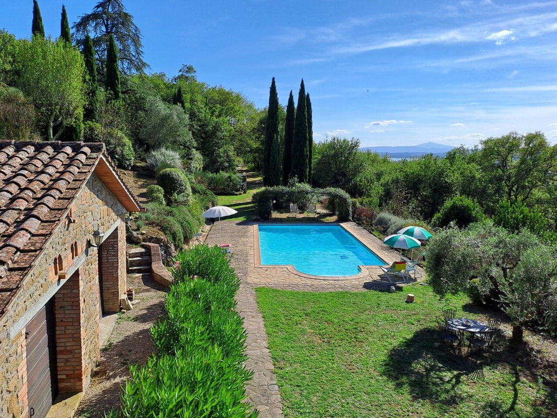 House in Tuoro sul Trasimeno, Umbria, Italy 4 - 18124057
