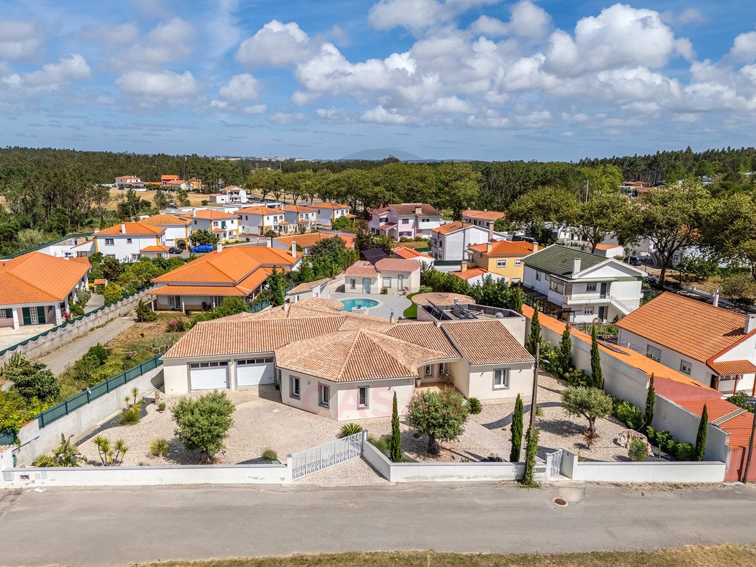 House in Foz do Arelho, Leiria District, Portugal 1 - 18123726