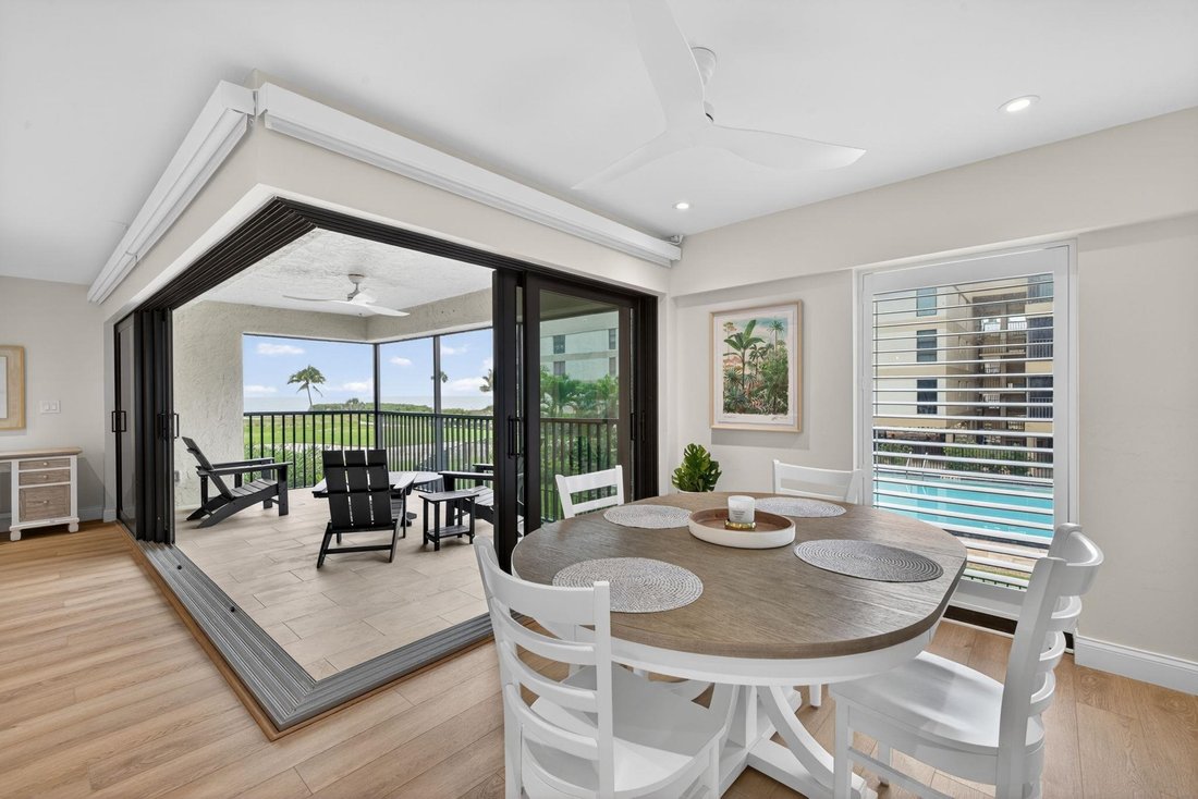 Condo in Sanibel, Florida, United States 3 - 18122081