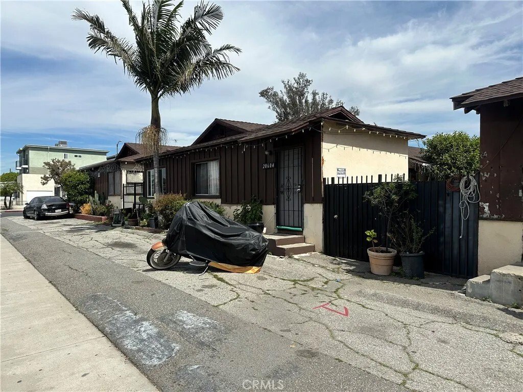 Torrance, California, United States 1 - 17706901