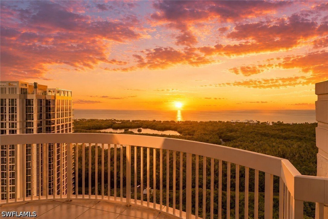Condominio en Naples, Florida, Estados Unidos 2 - 18121395