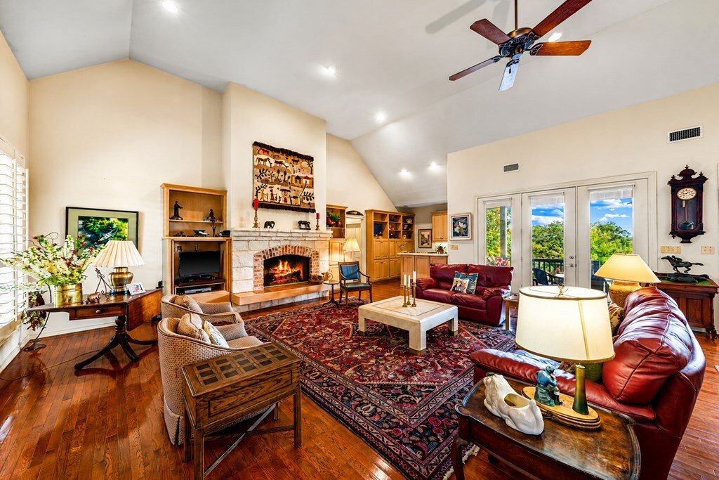 House in Kerrville, Texas, United States 4 - 18122097
