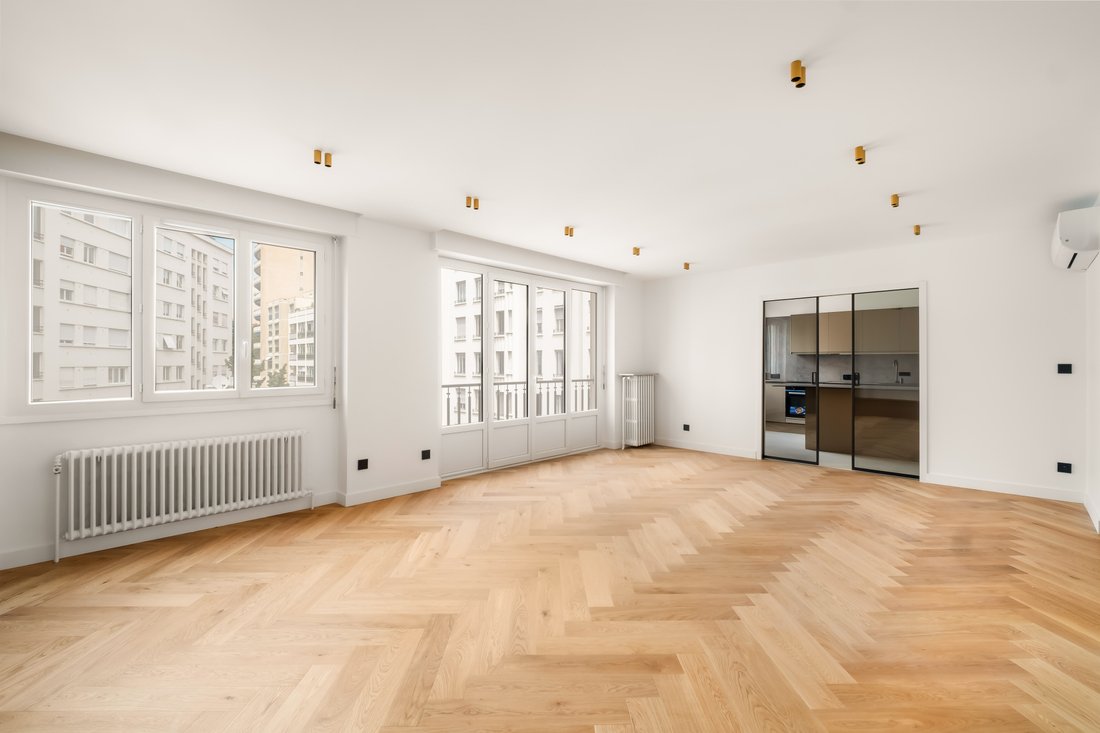 Apartment in Saint Vincent, Lyon 1er Arrondissement, Lyon 4 - 18119388
