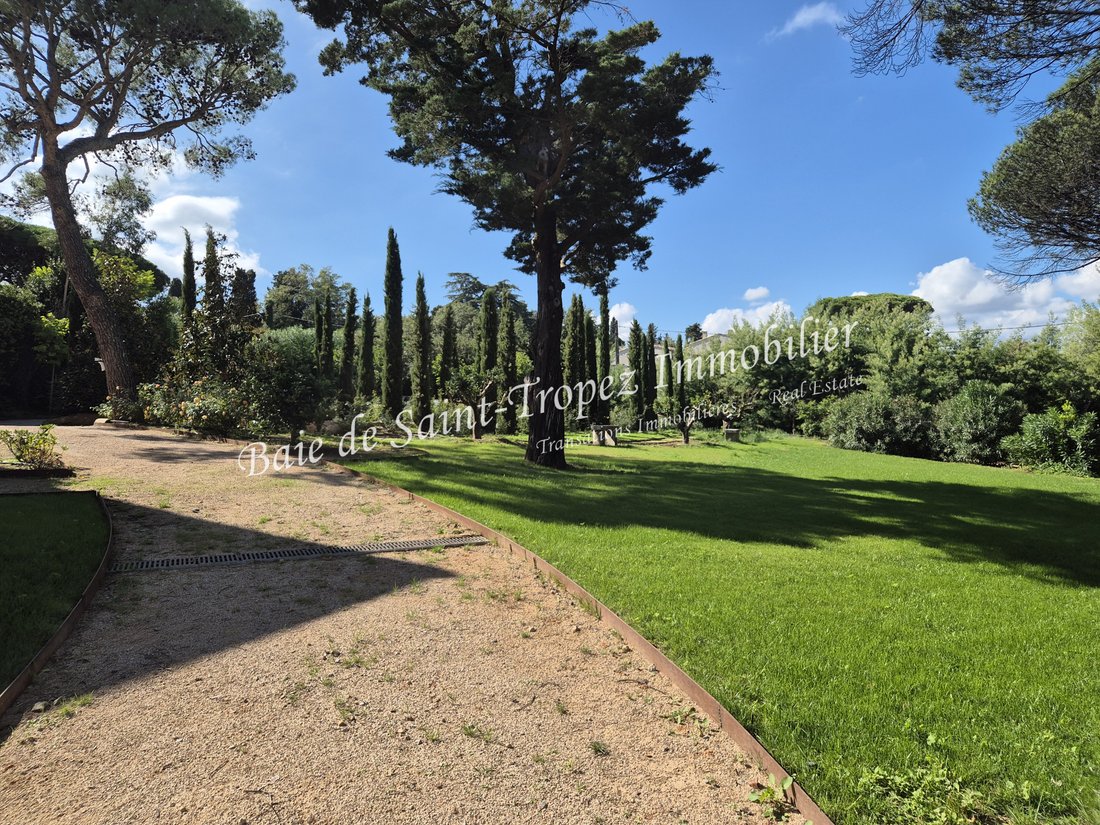 Villa in Zone Ouest Urbaine, Saint-Tropez, France 1 - 18122557